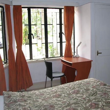 The Jagannath Hotel Kolkata Eksteriør bilde