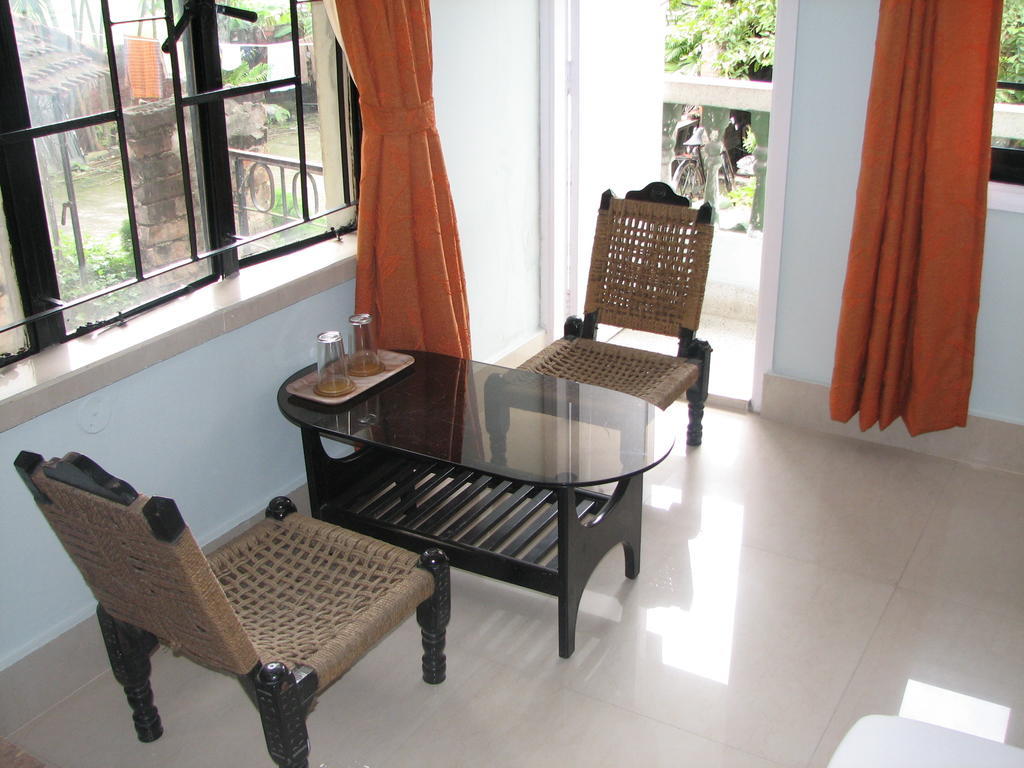 The Jagannath Hotel Kolkata Eksteriør bilde