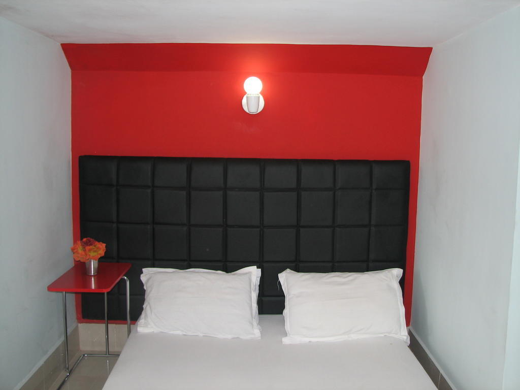 The Jagannath Hotel Kolkata Eksteriør bilde