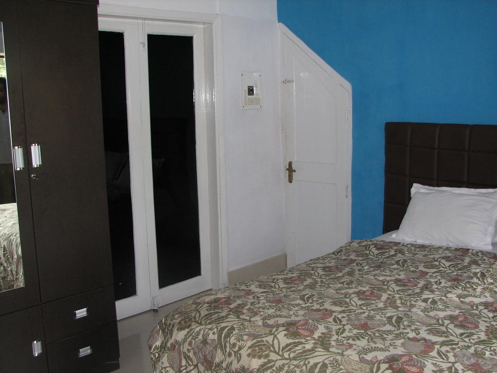 The Jagannath Hotel Kolkata Eksteriør bilde